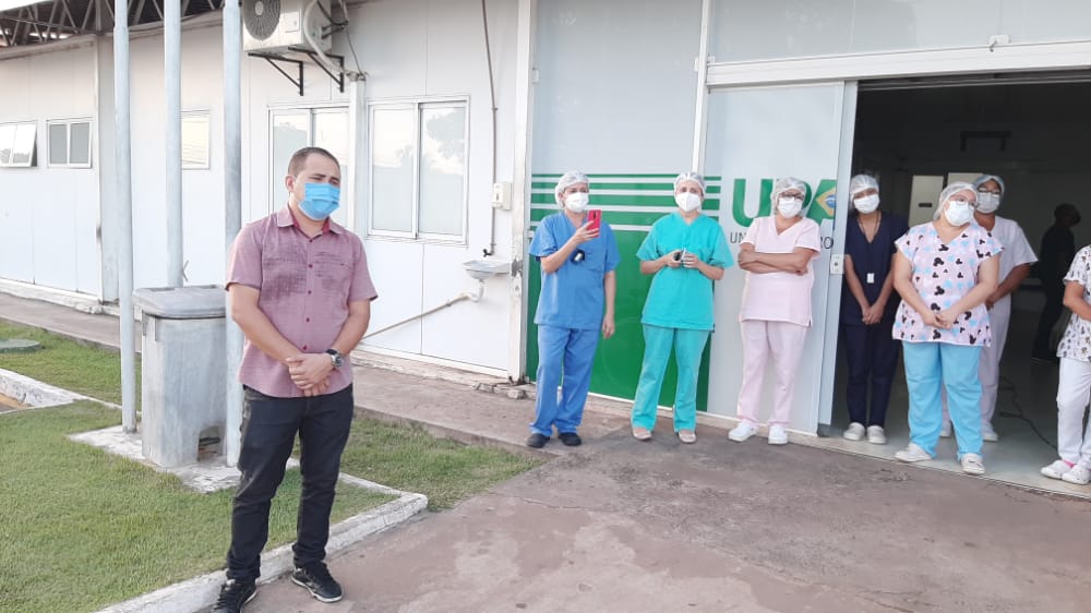 Igreja do Evangelho Quadrangular levanta clamor em frente a UPA de Codó