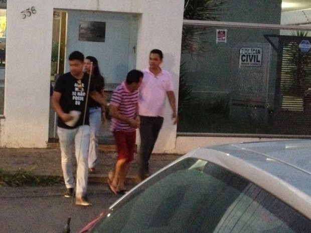 Pastor é preso acusado de estuprar uma criança dentro de um templo religioso, em Montes Claros, MG