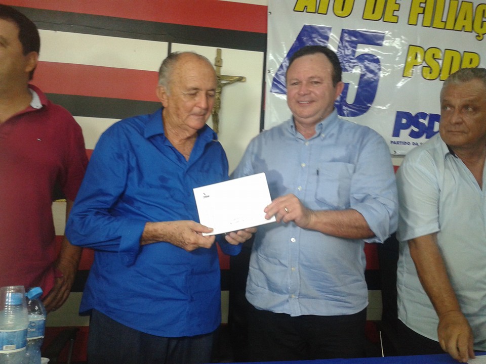 BINÉ FIGUEIREDO DIZ ESTAR PRONTO PARA DISPUTAR  A PREFEITURA DE CODÓ EM 2016