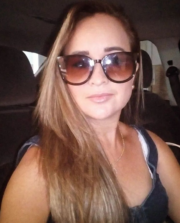 UMA DAS MULHERES LIDERES DO PARTIDO DA MULHER BRASILEIRA EM CODÓ NÃO QUER MAIS FAZER PARTE DO PARTIDO E SE DESFILIA.O PARTIDO AINDA NEM COMEÇOU DIREITO! O QUE HOUVE DE TÃO GRAVE??