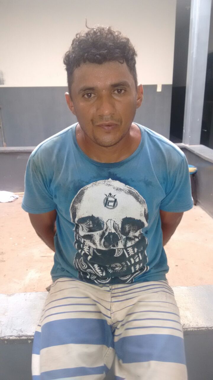 POLÍCIA MILITAR , PRENDE HOMEM POR AMEAÇAR DE MORTE A SUA EX ESPOSA EM CODÓ
