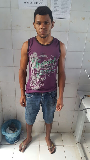 O TARADÃO: HOMEM É CONTIDO POR POPULARES EM CODÓ APÓS SER FLAGRADO TIRANDO FOTOS DE MULHERES ENQUANTO TOMAVAM BANHO