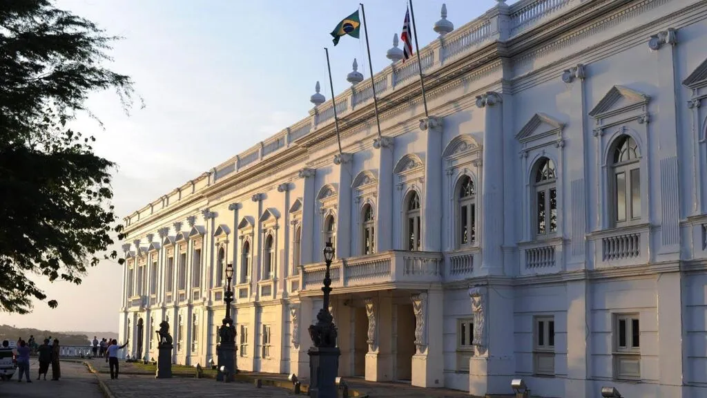 Corrida ao Governo e Senado no MA reúne 18 candidatos