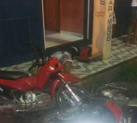 JOVEM MORRE VITIMA DE ACIDENTE EM CODÓ NA NOITE DE ONTEM DIA 19 DE JAN.