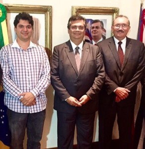 FLÁVIO DINO SE REUNE COM O EMPRESÁRIO FRANCISCO NAGIB E O DEPUTADO ESTADUAL CÉSAR PIRES
