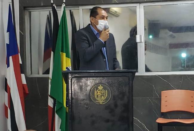 Vereador Evimar Barbosa defende função institucional dos parlamentares e critica falta de planejamento do governo