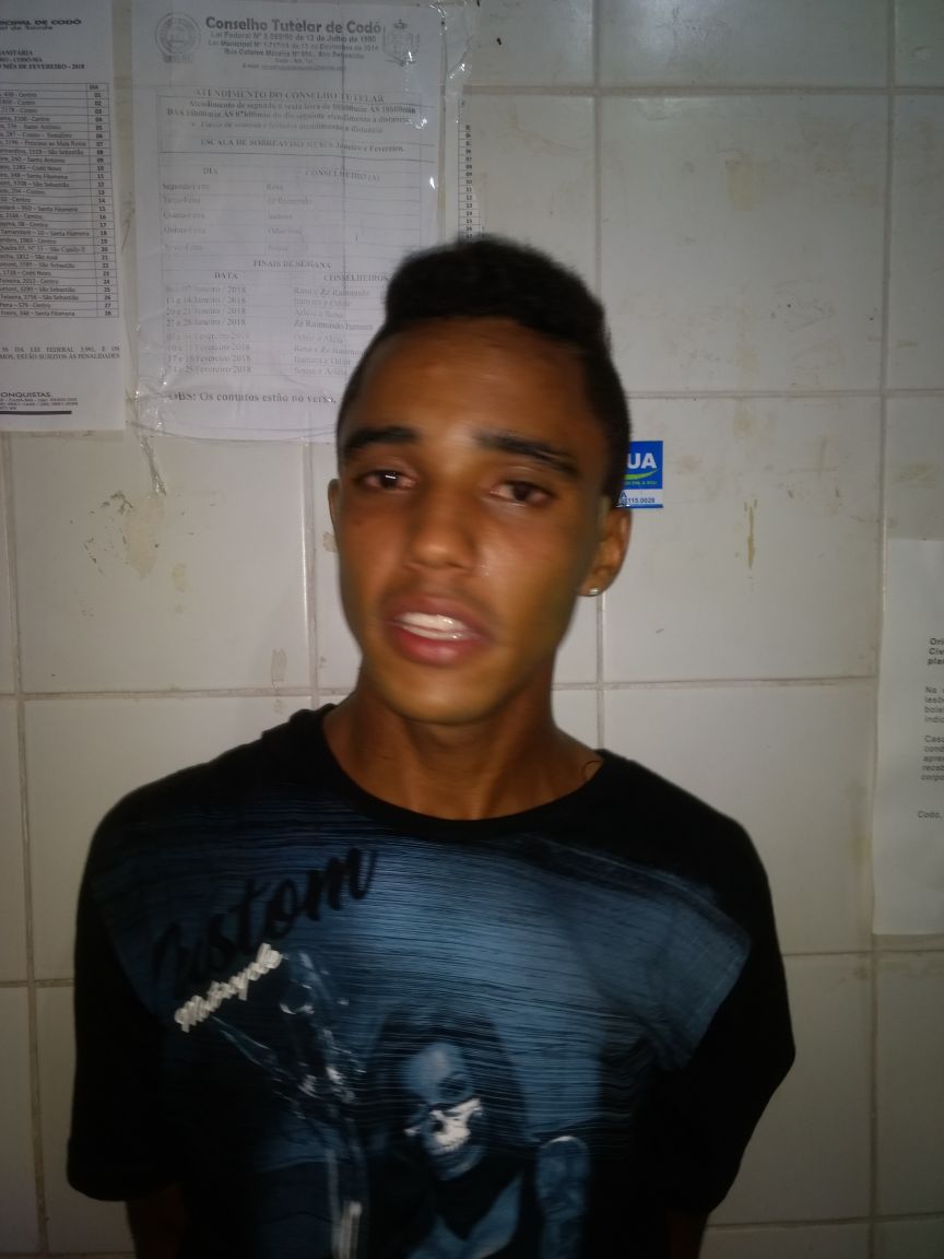 JOVEM É PRESO EM FLAGRANTE APÓS ROUBO NO CIRCUITO DE CARNAVAL EM CODÓ