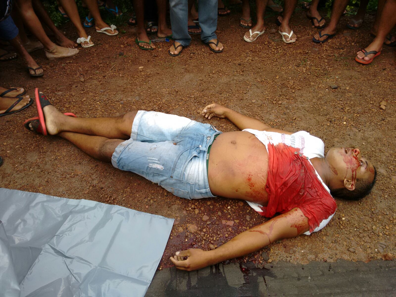 HOMEM É ASSASSINADO APÓS REAGIR A UM ASSALTO NA CIDADE DE COROATÁ