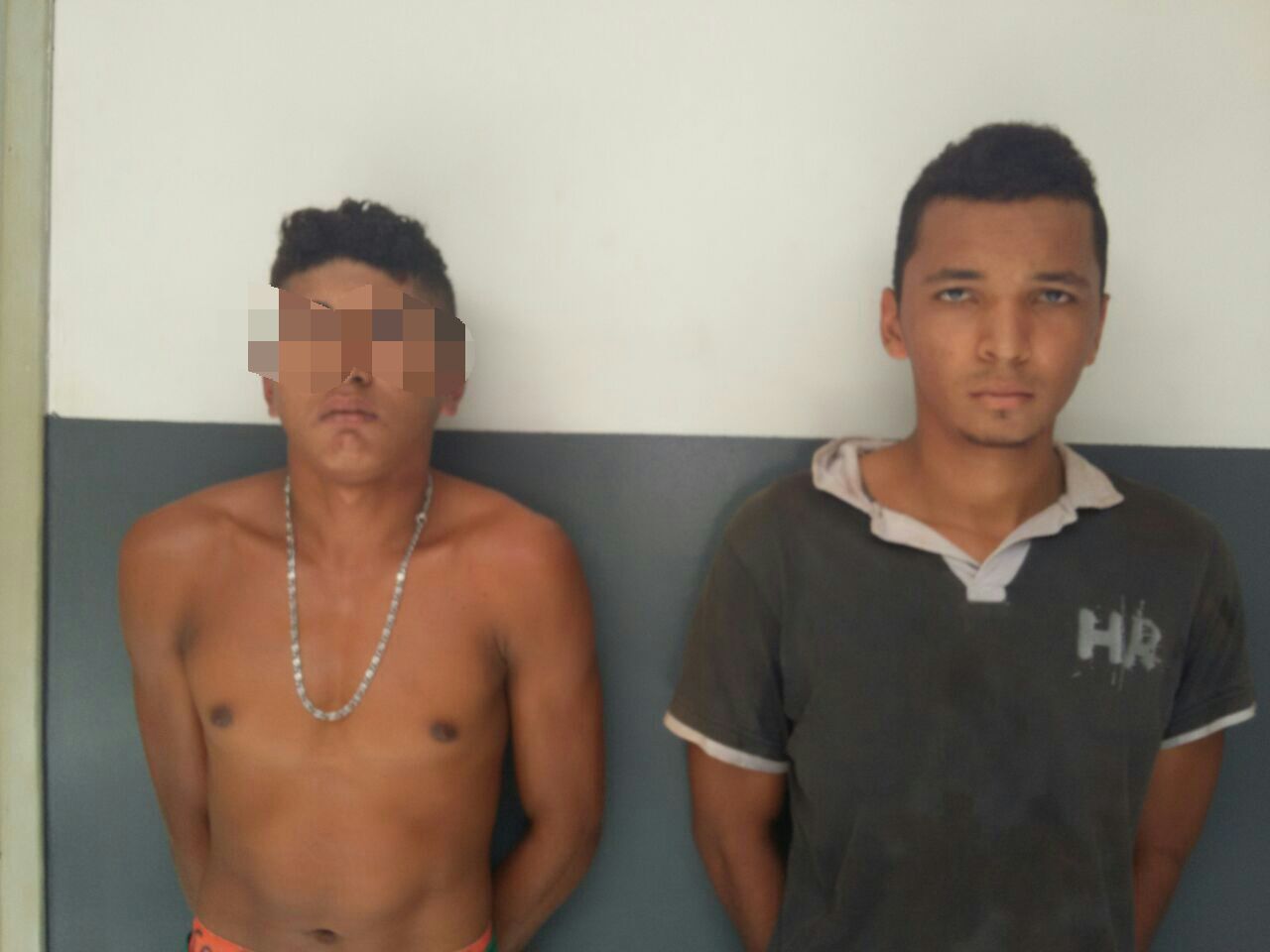 PEÇAS DE MOTO TOMADA DE ASSALTO EM CODÓ É RECUPERADA E OS ENVOLVIDOS FORAM PRESOS.