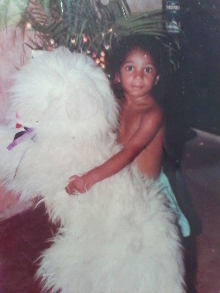 PAI QUER ENCONTRAR FILHA QUE MORA EM CODÓ, ELE NUNCA VIU ELA PESSOALMENTE .HOJE ELA TEM 21 ANOS