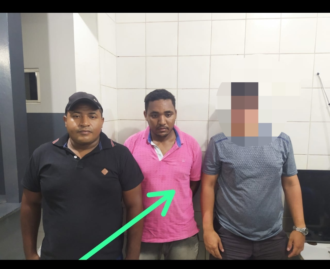 CODOENSE TEM FOTO VIRALISADA EM REDES SOCIAIS COMO SENDO LADRÃO DE MOTO E PEDE QUE AS PESSOAS NÃO COMPARTILHE O FAKE NEWS