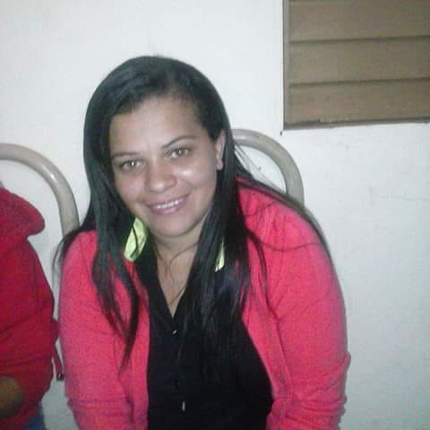 EM VÍDEO IRMÃ DE MULHER DESAPARECIDA EM CODÓ  DIZ QUE POLICIA NADA FEZ PRA PRENDER O ACUSADO PELO SUMIÇO DE JANE E FAZ UM DESABAFO.