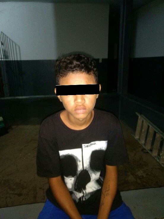 EM CODÓ MENOR PASSA NOTAS FALSAS PARA COMPRAR CELULAR E É APREENDIDO PELA PM
