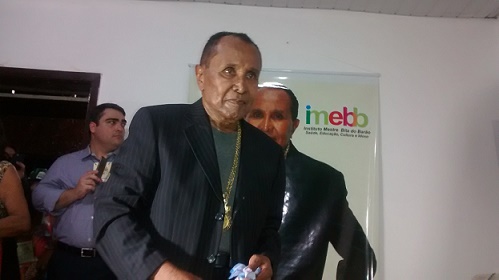 ESTADO DE SAÚDE DE MESTRE BITA DO BARÃO É GRAVÍSSIMO E IRREVERSÍVEL. ESTA SENDO MANTIDO POR APARELHOS.