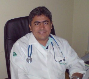 MÉDICO DR. JOSÉ FRANCISCO DEIXA A TODOS OS CODOENSES SUA MENSAGEM DE NATAL E ANO NOVO.